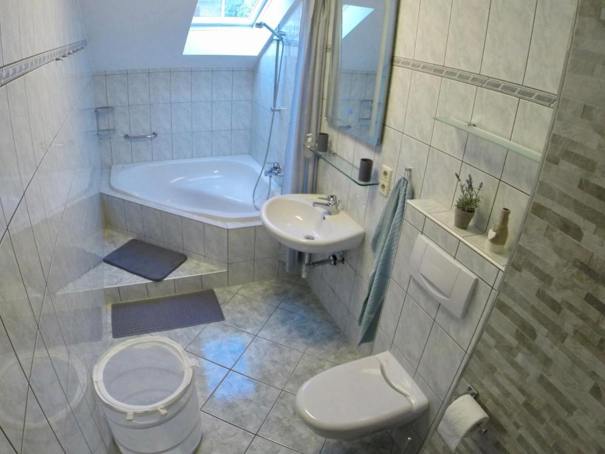 Holiday Apartment Lavanda Sumpetar Jesenice  Exterior foto
